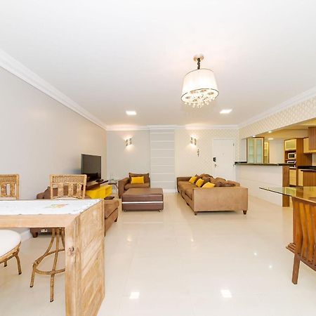 Apto Amplo 1Suite Mais 2Quartos - Quadra Mar 50M Da Praia - Somente Familiares Балнеариу-Камбориу Экстерьер фото
