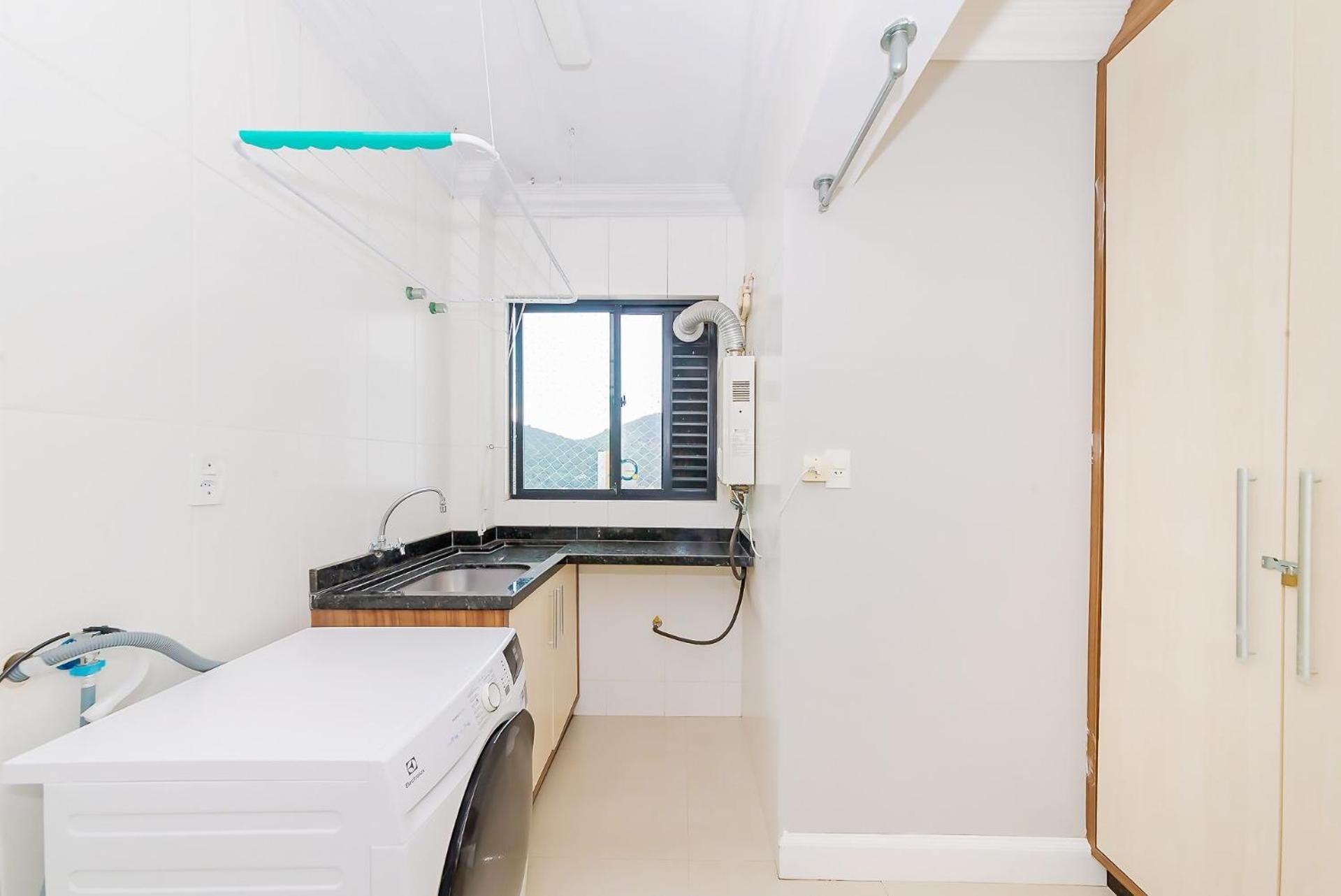 Apto Amplo 1Suite Mais 2Quartos - Quadra Mar 50M Da Praia - Somente Familiares Балнеариу-Камбориу Экстерьер фото