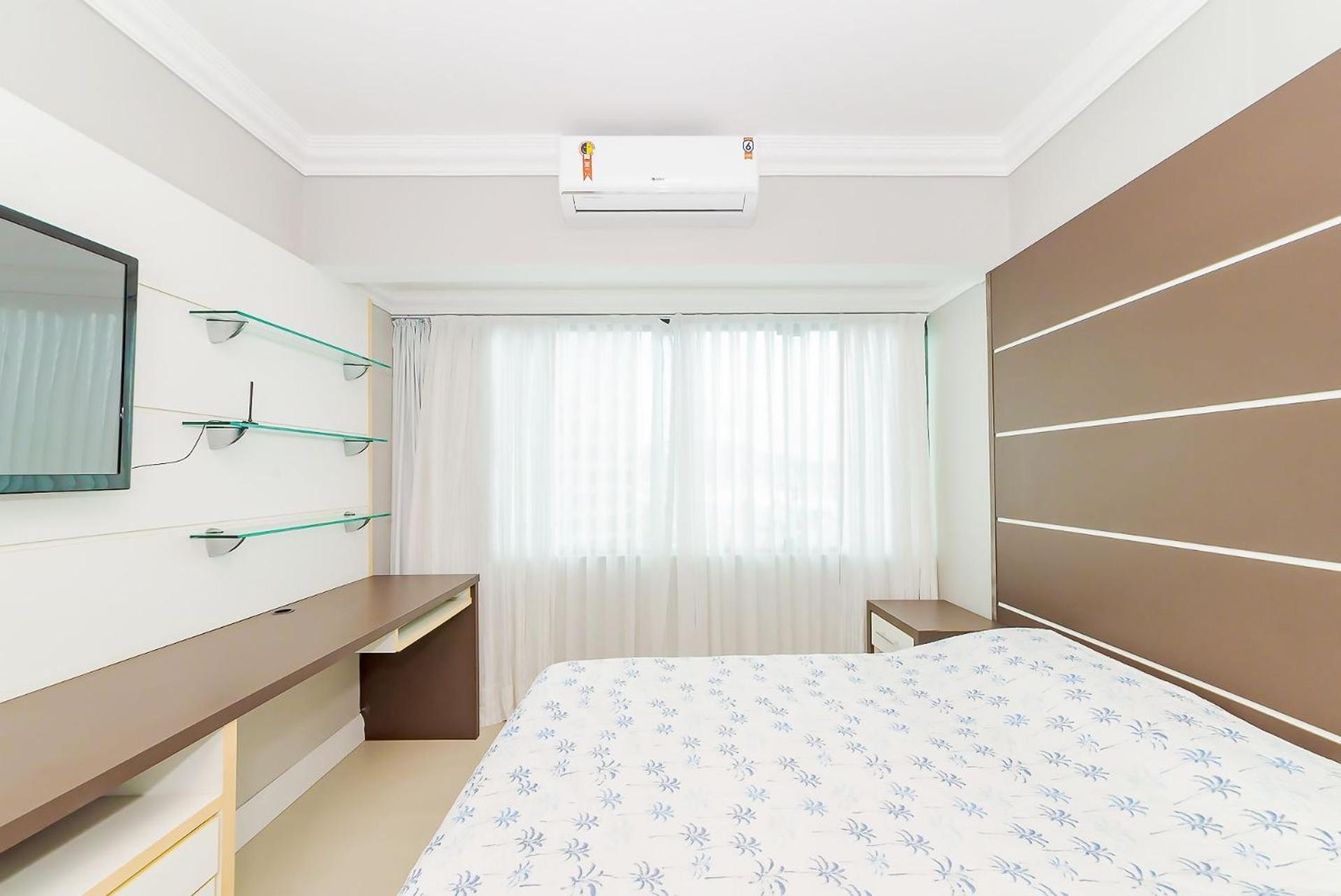 Apto Amplo 1Suite Mais 2Quartos - Quadra Mar 50M Da Praia - Somente Familiares Балнеариу-Камбориу Экстерьер фото